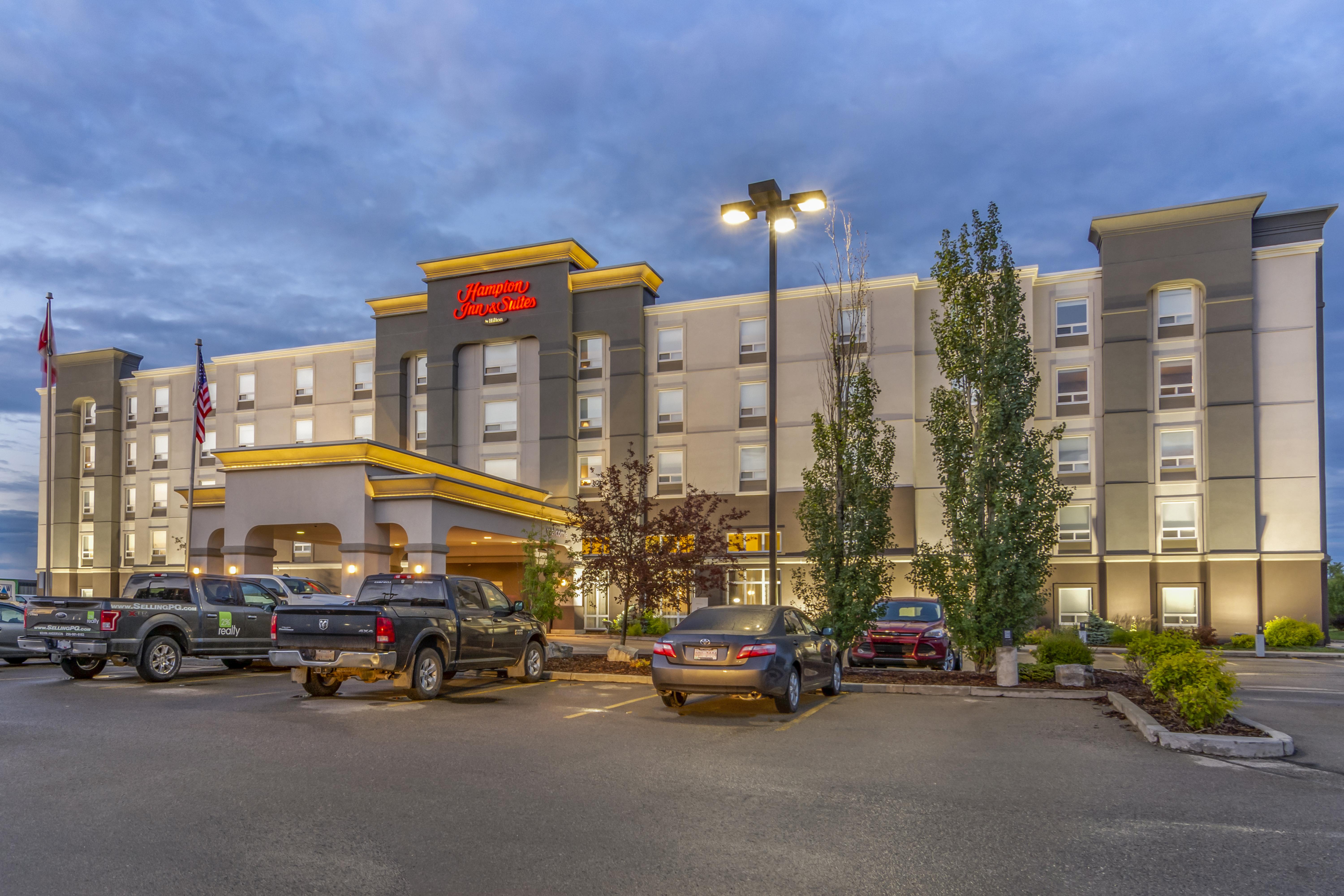 Hampton Inn & Suites Edmonton/West Exterior photo